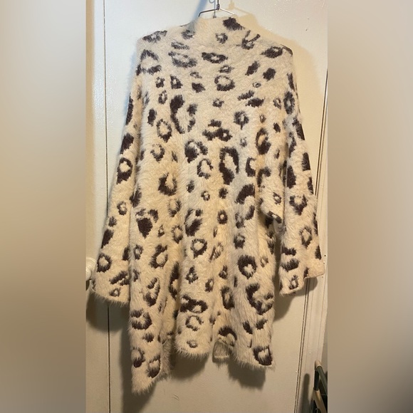 Bluivy Young Contemporary Sz Small Leopard Print Open Front Furry Long Cardigan - Picture 2 of 6